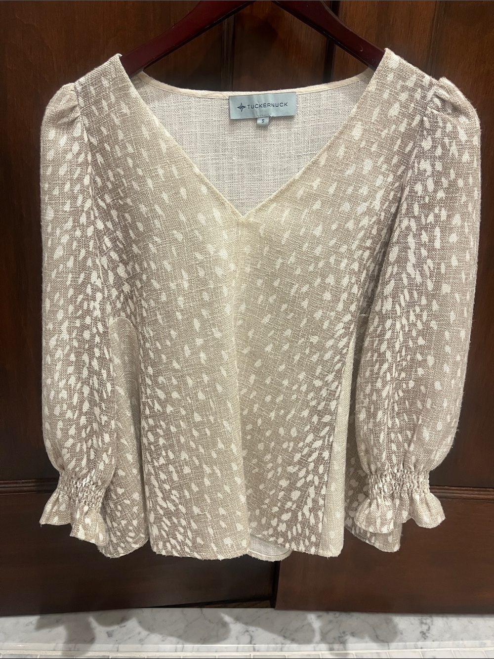 Tuckernuck Antelope Easton top